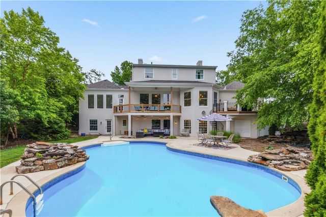 14645 S Caenen Lane, Olathe, KS 66062