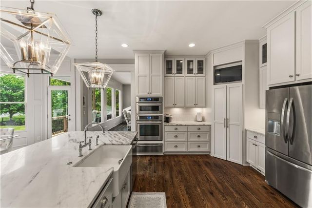 14645 S Caenen Lane, Olathe, KS 66062