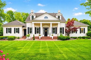 14645 S Caenen Lane, Olathe, KS 66062