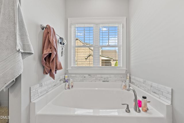 120 Parker Street, Four Oaks, NC 27524