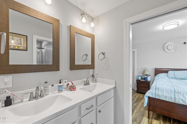120 Parker Street, Four Oaks, NC 27524