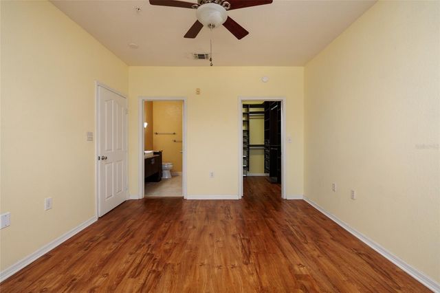 5000 CULBREATH KEY WAY 4-105, Tampa, FL 33611