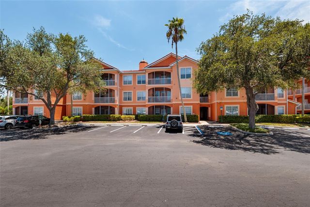 5000 CULBREATH KEY WAY 4-105, Tampa, FL 33611