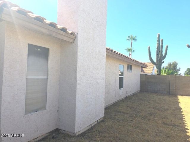 3402 E ORAIBI Drive, Phoenix, AZ 85050