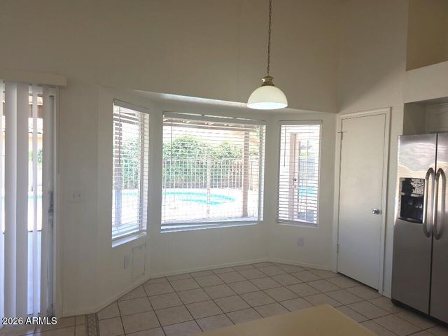 3402 E ORAIBI Drive, Phoenix, AZ 85050