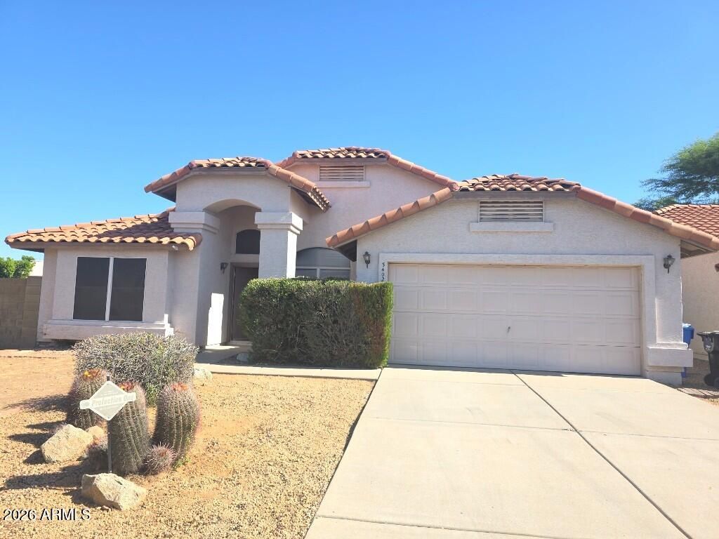 3402 E ORAIBI Drive, Phoenix, AZ 85050
