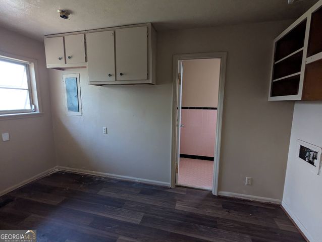 611 Whitney Avenue, Albany, GA 31701