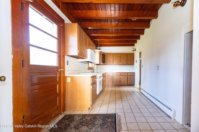 129 W Camp Church Road, Saugerties, NY 12477