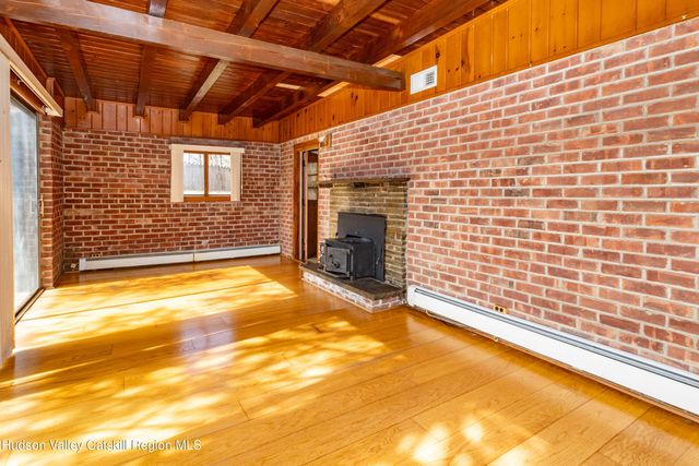 129 W Camp Church Road, Saugerties, NY 12477