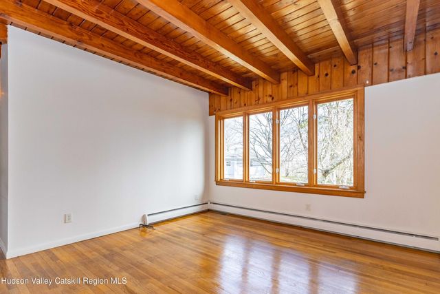 129 W Camp Church Road, Saugerties, NY 12477