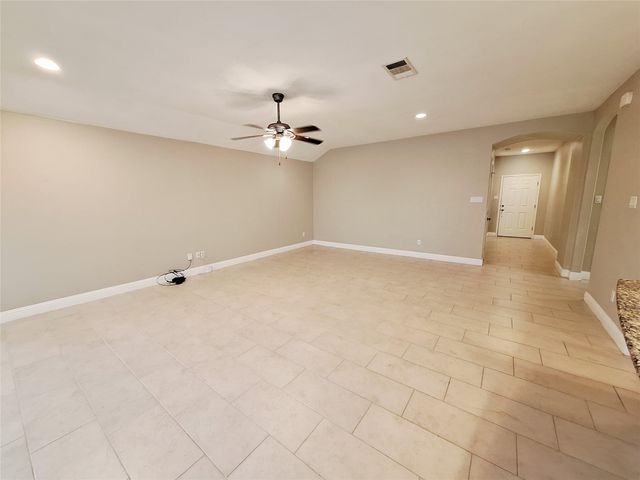 3304 De Torres CIR, Round Rock, TX 78665