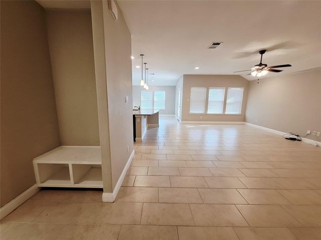 3304 De Torres CIR, Round Rock, TX 78665