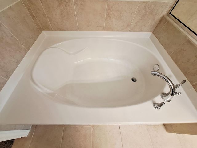 3304 De Torres CIR, Round Rock, TX 78665