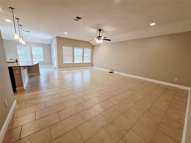 3304 De Torres CIR, Round Rock, TX 78665
