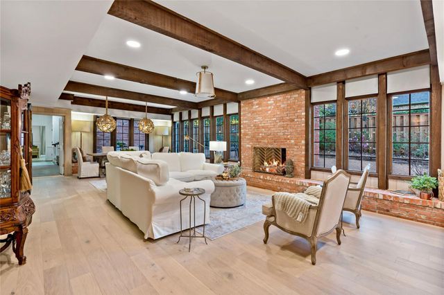 1110 SE 36th Street, Paris, TX 75460