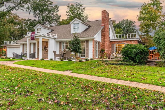 1110 SE 36th Street, Paris, TX 75460