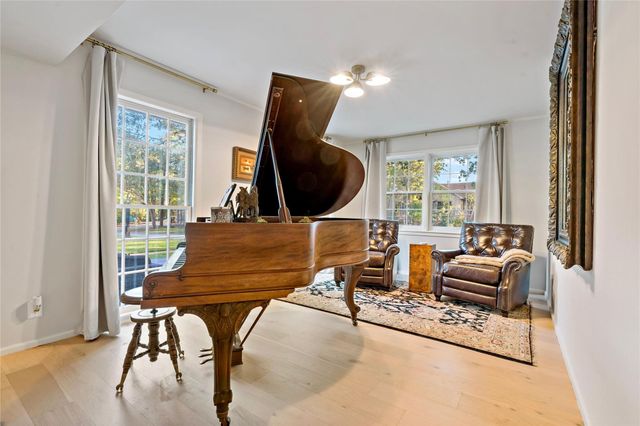 1110 SE 36th Street, Paris, TX 75460