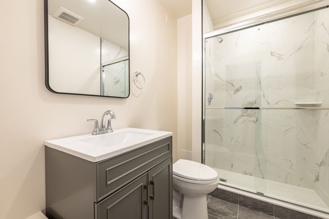 365 Whiting 2, Dedham, MA 02026