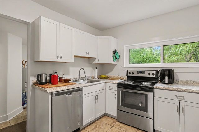 2611 Block Drive, Tallahassee, FL 32304