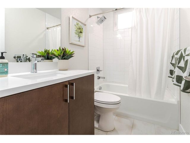 3531 S Emerson St A, Englewood, CO 80113