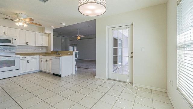 10251 MOSHIE LANE, San Antonio, FL 33576