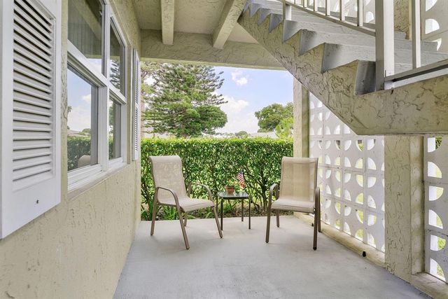 1041 Orange Terrace 104, Delray Beach, FL 33445