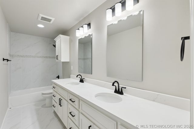 10859 N 83rd East Court, Owasso, OK 74055