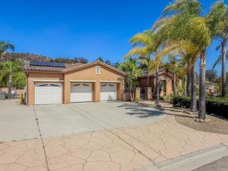 26207 Wyndemere Court, Escondido, CA 92026