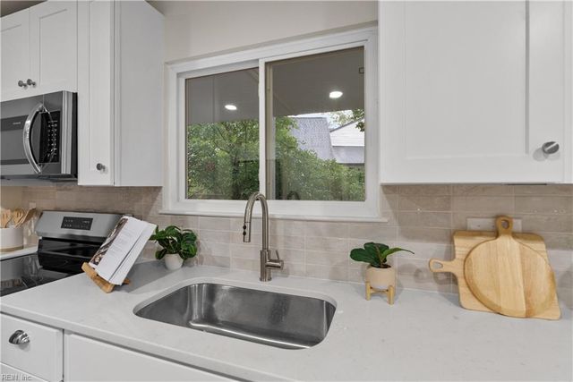 4140 Mill Stream RD, Virginia Beach, VA 23452