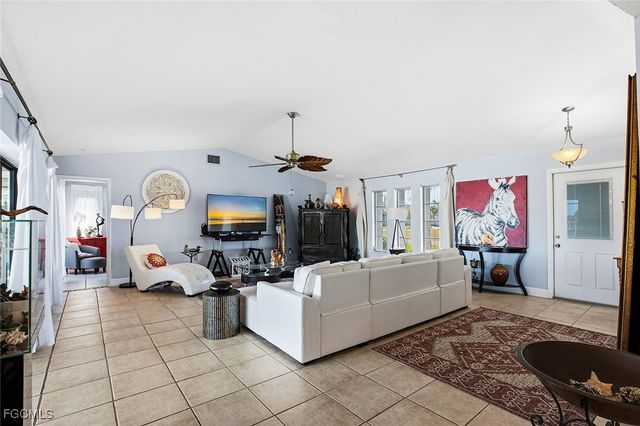 4407 SW 18th PL, Cape Coral, FL 33914