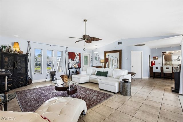 4407 SW 18th PL, Cape Coral, FL 33914