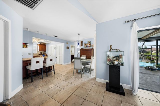 4407 SW 18th PL, Cape Coral, FL 33914