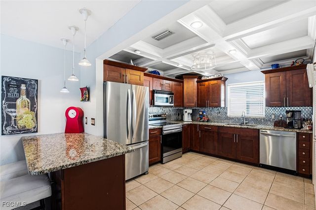 4407 SW 18th PL, Cape Coral, FL 33914