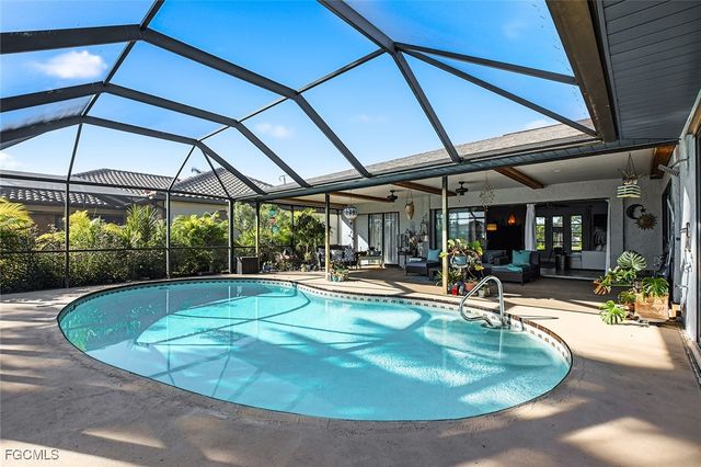 4407 SW 18th PL, Cape Coral, FL 33914