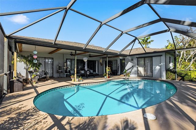 4407 SW 18th PL, Cape Coral, FL 33914