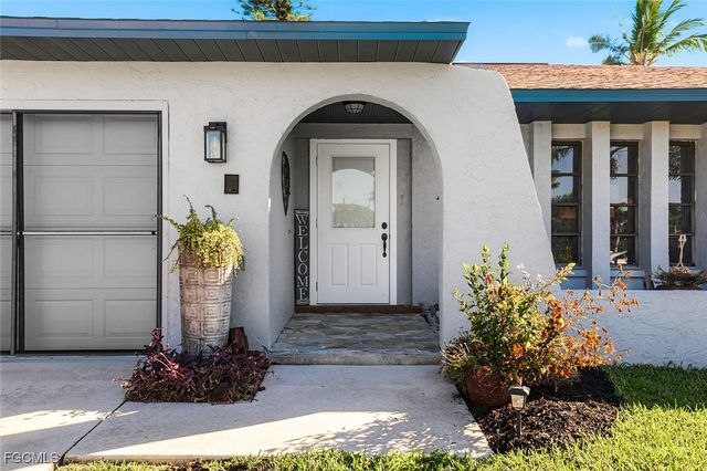 4407 SW 18th PL, Cape Coral, FL 33914