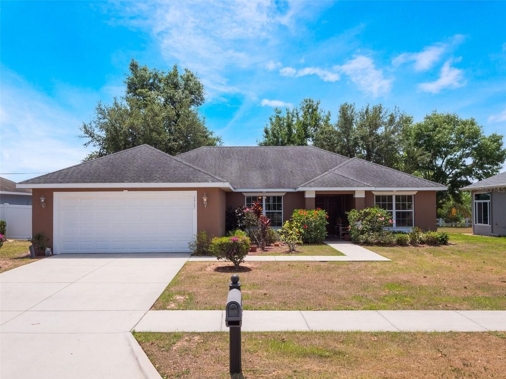 2907 SOUTHERN PINES LOOP, Clermont, FL 34711