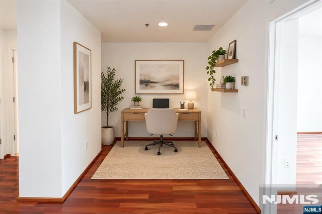 3203 City Place 3203, Edgewater, NJ 07020