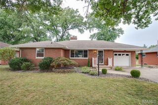 5504 Ladue Drive, Godfrey, IL 62035