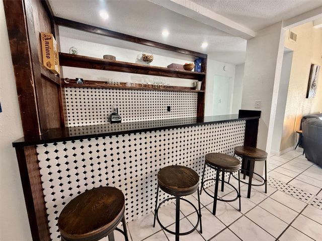 4183 County Road 571, West Columbia, TX 77486