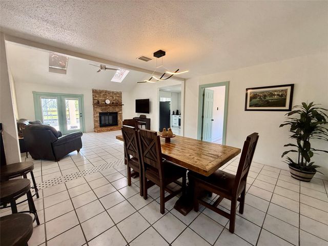 4183 County Road 571, West Columbia, TX 77486