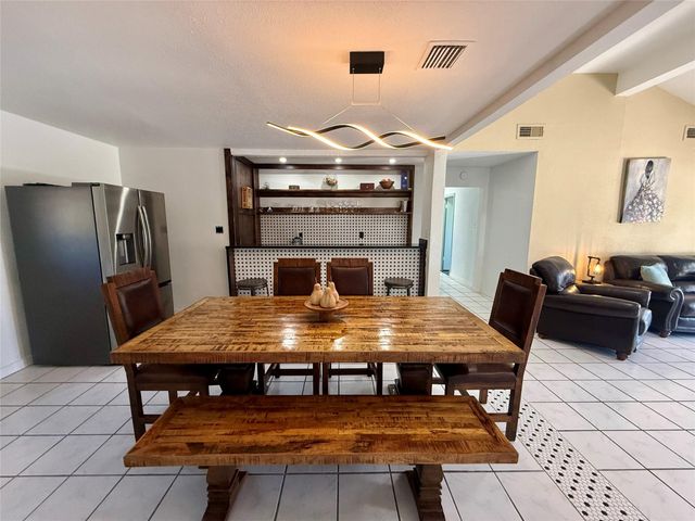 4183 County Road 571, West Columbia, TX 77486