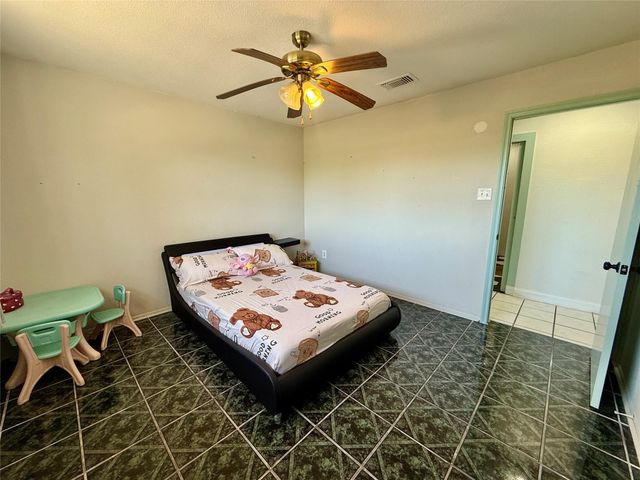 4183 County Road 571, West Columbia, TX 77486