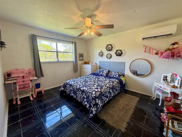 4183 County Road 571, West Columbia, TX 77486