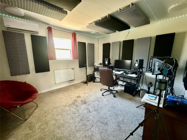 4183 County Road 571, West Columbia, TX 77486