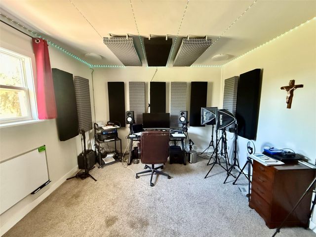 4183 County Road 571, West Columbia, TX 77486