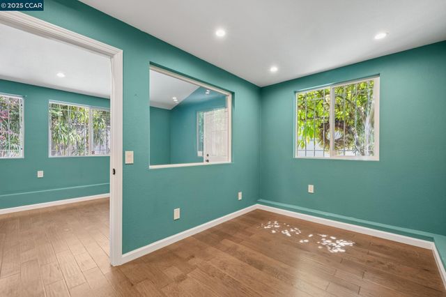 3616 Wisconsin St, Oakland, CA 94619