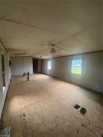 1641 Riverview Road Extension, Lexington, NC 27292