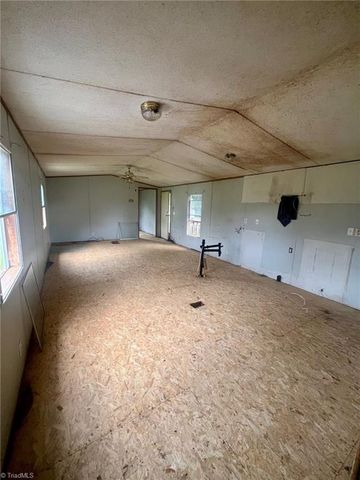1641 Riverview Road Extension, Lexington, NC 27292