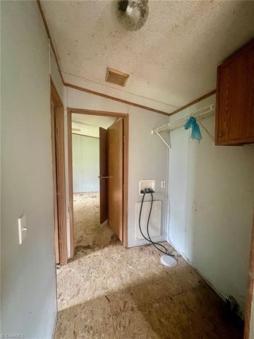 1641 Riverview Road Extension, Lexington, NC 27292